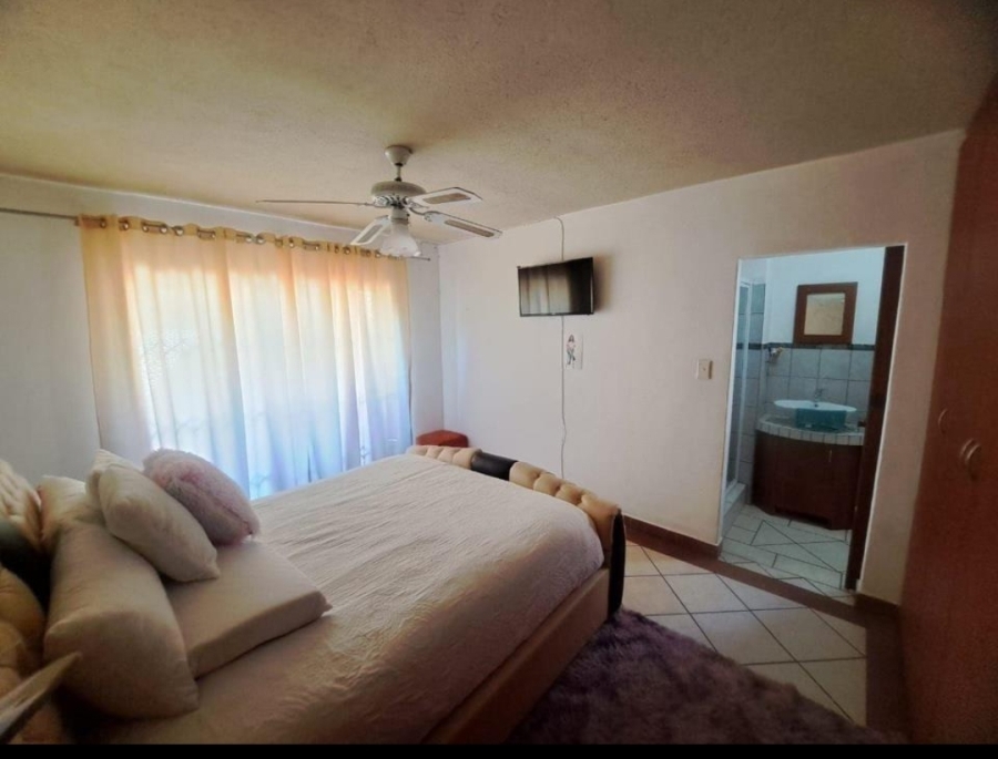 3 Bedroom Property for Sale in Rustenburg Central North West